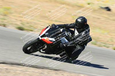 media/Oct-15-2023-TrackXperience (Sun) [[85198ff50b]]/Group 3/session 2 turn 11/